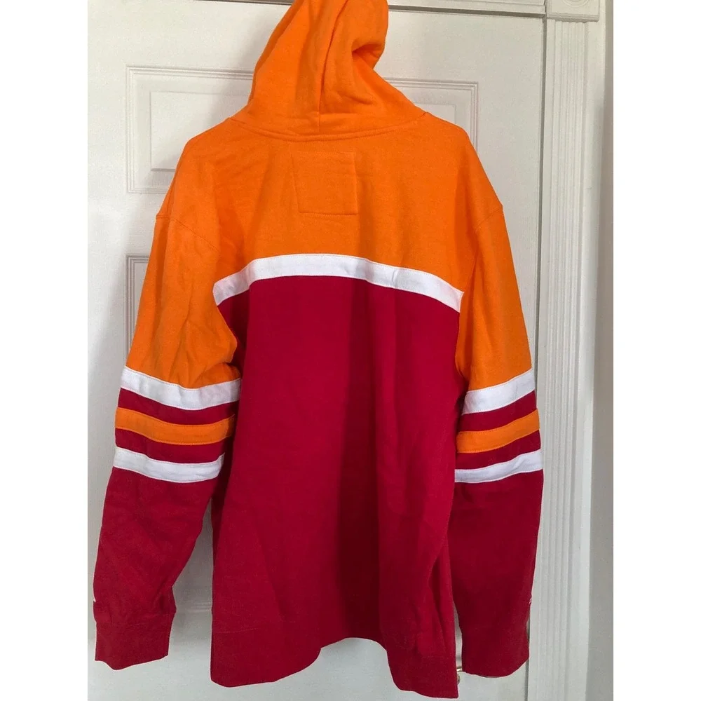 Men's 3XL NWOT Red Tampa Bay Buccaneers Head‎ Coach Pullover Hoodie